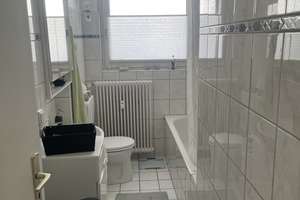 Wohnen mit Charakter: 3,5-Zimmer-Dachgeschosswohnung in Plettenberg – Landemerter Weg 16, 58840 Plettenberg – Vorschaubild 9