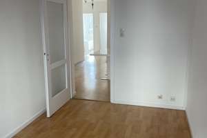 Stilvolle, modernisierte 3-Zimmer-Wohnung im beliebten Stuttgarter Westen (WG geeignet)  – Seyfferstraße 105, 70193 Vogelsang, Stuttgart – Vorschaubild 9