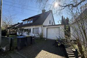 Kernsaniertes Traumhaus mit Einliegerwohnung und 1.110 m² Grundstück – Wintergarten inklusive