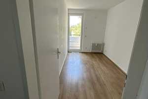 Exklusive 3-Zimmer-Wohnung mit gehobener Innenausstattung mit EBK in Düsseldorf – Rather Straße 62, 40476 Düsseldorf – Vorschaubild 8