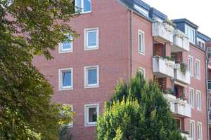 Schöne Wohnung mit Parkett und Balkon - großer grüner Innenhof – Further Straße 18, 9113 Chemnitz – Vorschaubild 3