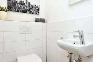 Tolles, modern möbliertes Apartment in schönem Altbau in Stuttgart West – Die vollständige Adresse der Immobilie erhältst du vom Anbieter., 70193 Hölderlinplatz, Stuttgart – Vorschaubild 18