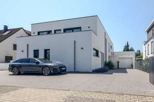 Ein- bis Dreifamilienhaus im Bauhausstil im Zentrum von Langenfeld * Baujahr 2020 * ca. 295 m² Wfl. – Die vollständige Adresse der Immobilie erhältst du vom Anbieter., 40764 Langenfeld (Rheinland) – Vorschaubild 3