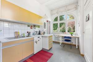 Wunderschöne, denkmalgeschützte Stadtvilla in bevorzugter und ruhiger Wohnlage  – Die vollständige Adresse der Immobilie erhältst du vom Anbieter., 70193 Lenzhalde, Stuttgart – Vorschaubild 7