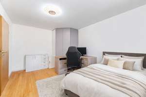 Viel Platz für mehrere Generationen – Doppelhaushälfte mit zwei Wohneinheiten in Freimann – Die vollständige Adresse der Immobilie erhältst du vom Anbieter., 80939 Freimann, München – Vorschaubild 19