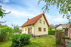 Ökonomisches EFH in Biesdorf: 5Zi, Wfl. 90qm, ca. 1.060 qm Grst., Keller, Süd-Terrasse, Garage – 12683 Biesdorf, Berlin – Vorschaubild 8