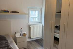 Helle Dachgeschoss-Wohnung in Deutz (Möbelablöse möglich) - Bitte Text lesen! – Constantinstr. 88, 50679 Deutz, Köln – Vorschaubild 5