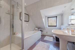 Property thumbnail 16