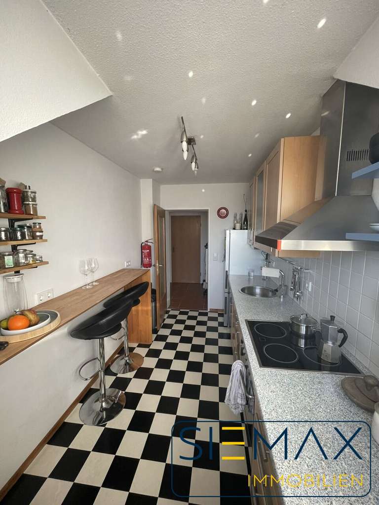 Immobilie in Wettstetten - sonnige 3-Zimmer-Wohnung mit Balkon zu verkaufen - Bild 2