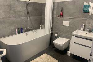 Wohnen wie im Penthouse: 3 Zimmer, Kamin und ca. 100 m² Dachterrasse in Mönchengladbach – Ernst-Brasse-Straße 26A, 41065 Hardterbroich-Pesch, Mönchengladbach – Vorschaubild 10