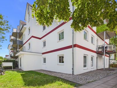 Frisch Renovierte 2-Zimmer Wohnung mit Gartenzugang
