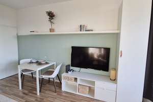 Möblierte 1-Zimmer-Wohnung mit großem Balkon in zentraler Lage – Frölichstraße 18, 86150 Stadtjägerviertel, Augsburg – Vorschaubild 4