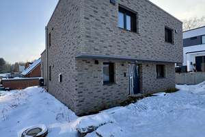 Energieeffizientes Einfamilienhaus mit Smarthome, PV Anlage und großzügigem Grundriss – Die vollständige Adresse der Immobilie erhältst du vom Anbieter., 32694 Dörentrup – Vorschaubild 23