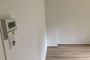 Gut geschnittene 2 Zimmer Wohnung im Hochparterre  in Köln Nippes – Werkstattstr. 16, 50733 Nippes (Ortsteil), Köln – Vorschaubild 8
