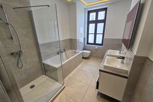 Exklusive 3- Zimmerwohnung inkl. modernem Masterbad mit Wa&Du +Gäste- WC+Balkon+Parkett & Fliesen – Gröperstr. 2, 39106 Alte Neustadt, Magdeburg – Vorschaubild 2