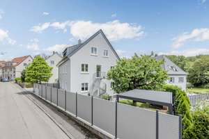 Historischer Charme trifft moderne Technik – umfassend saniertes Zweifamilienhaus – Die vollständige Adresse der Immobilie erhältst du vom Anbieter., 70195 Botnang-Süd, Stuttgart – Vorschaubild 2