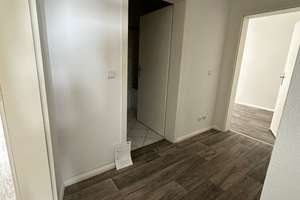 Moderne 2-Zimmer-Wohnung in Chemnitz zu vermieten – Helmholtzstraße 45, 9131 Hilbersdorf, Chemnitz – Vorschaubild 2
