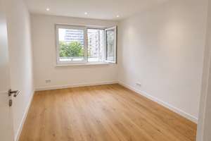 Moderne Drei-Zimmer-Wohnung mitten in der City – Die vollständige Adresse der Immobilie erhältst du vom Anbieter., 50676 Altstadt/Süd, Köln – Vorschaubild 3
