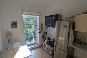 Zwei Zimmer Wohnung mit Balkon für WG/Paar – Lassallestraße 4, 99086 Johannesvorstadt, Erfurt – Vorschaubild 2