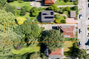 Charaktervolles Mehrparteienhaus mit Modernisierungspotenzial in zentraler Stadtlage von Delmenhorst – Die vollständige Adresse der Immobilie erhältst du vom Anbieter., 27749 Südliche Stadtmitte, Delmenhorst – Vorschaubild 12