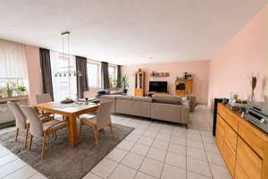 Großzügiges Wohnen mit 3 Schlafzimmern, Balkon & Einbauküche