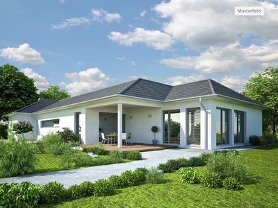 Provi frei Doppelhaushälfte mit Terrasse und Stellplatz -