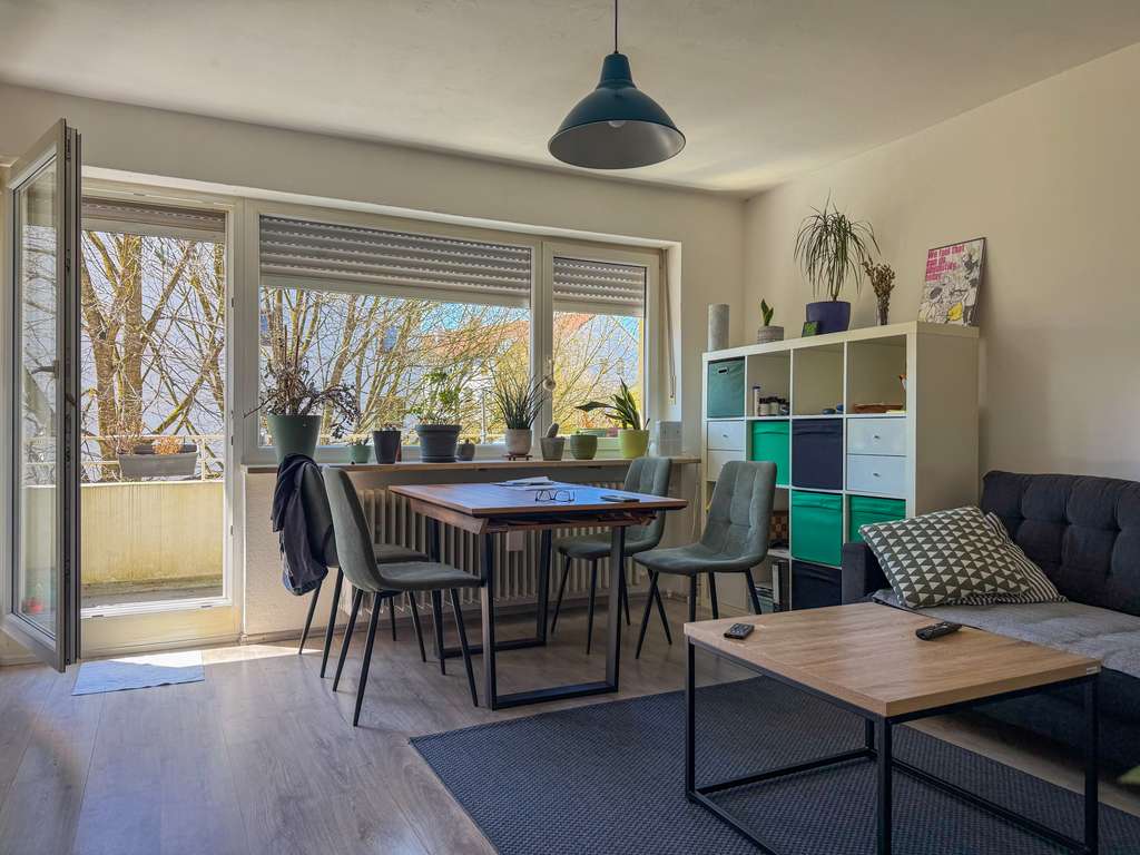 *** 2-Zimmer-Wohnung *** mit TG-Stellplatz in ruhiger Lage von Berg-am-Laim ***