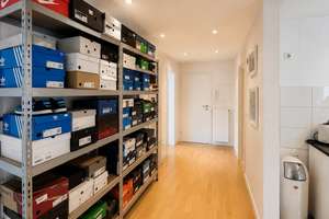 WOHNEN ÜBER DEN DÄCHERN VON NEUSS – 2-ZIMMER-WOHNUNG MIT BALKON – Die vollständige Adresse der Immobilie erhältst du vom Anbieter., 41462 Furth Mitte, Neuss – Vorschaubild 3