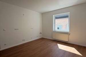 Helle 2 Zimmer-Wohnung in Köln-Deutz – Benjaminstraße 11-13, 50679 Deutz, Köln – Vorschaubild 1