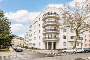 Westend! Bezugsfrei - 3-Zimmer-Wohnung! Architekturhighlight!