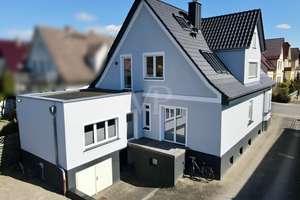 Exklusive Villa mit luxuriöser Maisonette-Wohnung & 2 Ferienwohnungen & vermieteter Gewerbeeinheit – Die vollständige Adresse der Immobilie erhältst du vom Anbieter., 17192 Waren (Müritz) – Vorschaubild 4