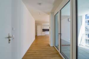 Modernes und urbanes Wohnen – Neuwertige 4-Zimmer-Wohnung mit Loggia auf dem BUGA-Gelände – Theodor-Fischer-Straße 5, 74076 Heilbronn, Heilbronn – Vorschaubild 3