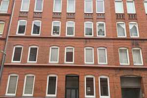Frisch modernisiert! Helle 3-Zimmer-Whg. mit neuer EBK und Balkon - Erstbezug – Weißenburgstraße 46, 24116 Kiel – Vorschaubild 1