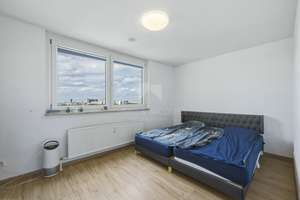 Bezugsfreie 2,5-Zi.-Whg mit Loggia und Tiefgaragenstellplatz – Die vollständige Adresse der Immobilie erhältst du vom Anbieter., 81737 Neuperlach, München – Vorschaubild 8
