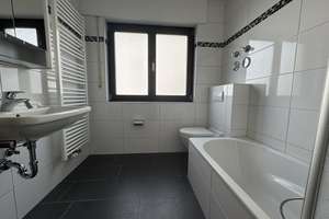 ** großzügige Familienwohnung mit Balkon & Garage ** – Die vollständige Adresse der Immobilie erhältst du vom Anbieter., 53129 Kessenich, Bonn – Vorschaubild 13