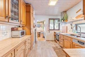 Exklusives Einfamilienhaus mit Einliegerwohnung in Bestlage von Reichenbach a.d. Fils – Die vollständige Adresse der Immobilie erhältst du vom Anbieter., 73262 Reichenbach an der Fils – Vorschaubild 4