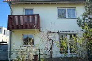 *PROVISIONSFREI* Sonniges Zweifamilienhaus (DHH) in 71691 Freiberg am Neckar- Geisingen  – Ludwigsburg (Kreis) – Vorschaubild 3