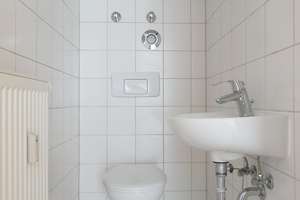 Lichterfelde. Grün. Sonnig. Zuhause. Helle 3 Zi. - großer Südbalkon - Gä-WC - großzügiger Grundriss – Die vollständige Adresse der Immobilie erhältst du vom Anbieter., 12203 Lichterfelde, Berlin – Vorschaubild 15