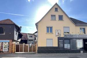 vielseitig nutzbares Zweifamilienhaus mit Gewerberäumen in Büttelborn – Die vollständige Adresse der Immobilie erhältst du vom Anbieter., 64572 Büttelborn – Vorschaubild 1