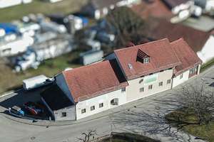 Wohn- und Geschäftshaus in hervorragender Lage und vielen Nutzungsmöglichkeiten – Blumenstraße 6, 85462 Eitting – Vorschaubild 1