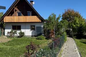 Zuhause mit viel Platz in Neufahrn in Niederbayern
