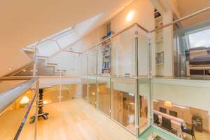 Herzogpark/Bogenhausen: 4-Zimmer-Wohnung mit Dachterrasse, Balkon und Garten – Kolbergerstr 18, 81679 Herzogpark, München – Vorschaubild 21