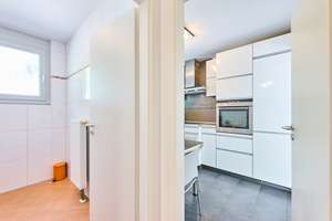 Stadtnah wohnen, ruhig leben – stilvolles Stadthaus in Trudering-Riem – Die vollständige Adresse der Immobilie erhältst du vom Anbieter., 81673 Josephsburg, München – Vorschaubild 7
