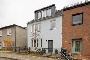 Bremen - Riensberg | Saniertes Reihenhaus mit hochwertiger, geschmackvoller Ausstattung und in beste – Heinstraße 32, 28213 Riensberg, Bremen – Vorschaubild 30