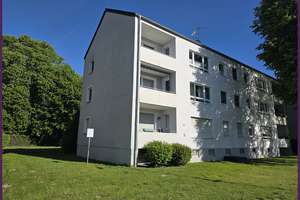 Hell & Großzügig, 4 Zimmer Eigentumswohnung mit Loggia in Mönchengladbach Wickrath