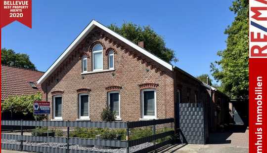 Bild von *Großzügiges Grundstück * gepflegter Garten * saniert * 2 Carports * Terrassen * Fassadenerneuerung*