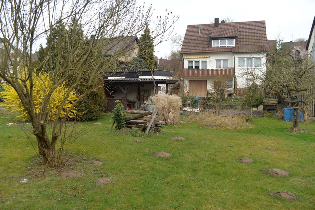 Immobilie in Eberstadt - 1-Fam.-Wohnhaus mit ELW und 3 Garagen in bevorzugter Wohnlage! - Bild 1