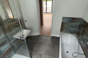Moderne 3 Zi.-Wohnung im 2. OG mit offener Wohnküche (KfW-Effizienzhaus 40 Plus) – Grabbestraße 3A, 30165 Vahrenwald, Hannover – Vorschaubild 8
