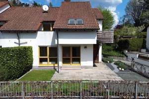 Sofort verfügbare Doppelhaushälfte mit Garten in ruhiger Wohnlage von Nürnberg-Brunn – Die vollständige Adresse der Immobilie erhältst du vom Anbieter., 90475 Brunn, Nürnberg – Vorschaubild 3