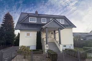 Familienfreundliches Einfamilienhaus mit großem Garten, Kamin und Garage
 – Die vollständige Adresse der Immobilie erhältst du vom Anbieter., 38462 Grafhorst – Vorschaubild 2